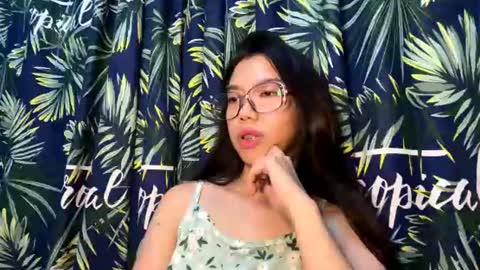 Snapshot of vanessam03 chatting on 07/16/26, 02:45 vanessam03 online show from 07/16/26, 02:45
