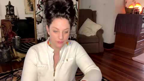 Snapshot of vanessarose24 chatting on 01/24/25, 06:04 Vanessa Rose online show from 01/24/25, 06:04