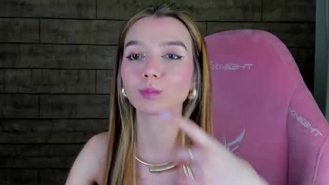 VanessaVienne online show from 01/16/26, 04:11