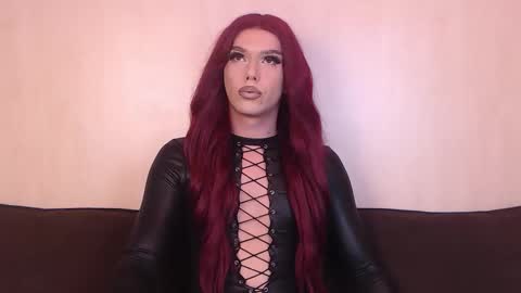 Vanessa online show from 10/21/25, 08:42