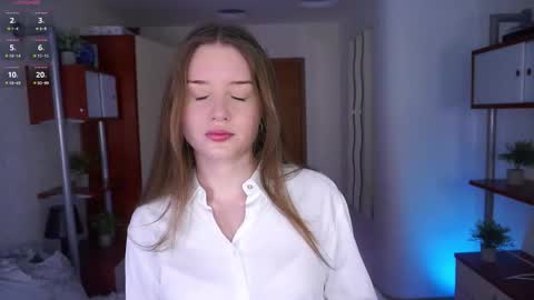 Luna online show from 01/09/26, 06:21