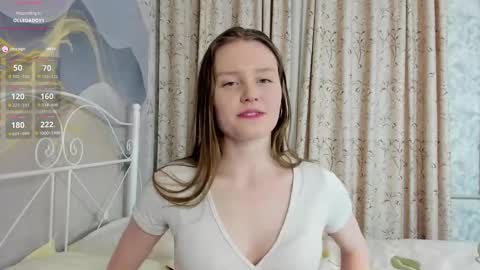 Luna online show from 03/03/26, 06:36