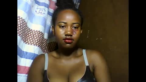 vaniah321 online show from 01/21/25, 02:33