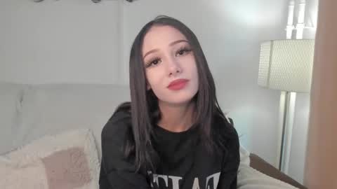 Luna  online show from 03/04/26, 07:58