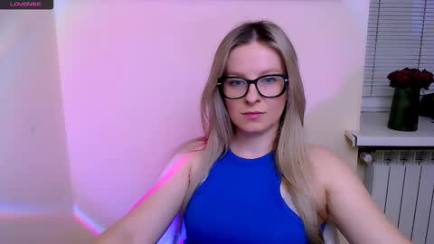 Mia online show from 02/12/26, 08:20