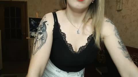 VanillaMuffin online show from 02/09/25, 09:58