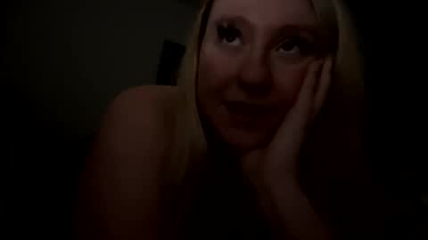 vanillapuddingpie online show from 12/11/24, 06:04