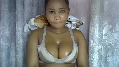 vanillavenus online show from 04/19/26, 11:42