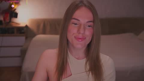 Sophie online show from 12/02/25, 10:05