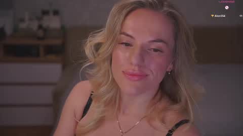 Sophie online show from 01/31/26, 11:58