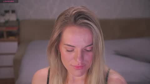 Sophie online show from 04/07/26, 09:48