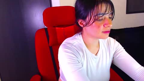 Vanesa online show from 10/19/25, 12:44