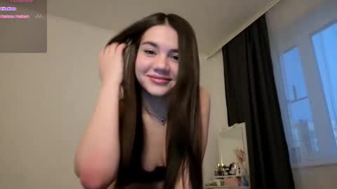 Snapshot of vannessacordoza chatting on 03/18/26, 03:59 Vanessa online show from 03/18/26, 03:59