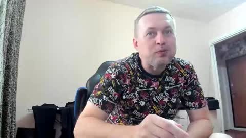 vano_822 online show from 09/12/25, 12:38