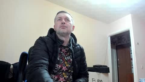 vano_822 online show from 09/28/25, 10:26