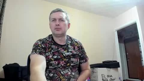vano_822 online show from 10/16/25, 10:33