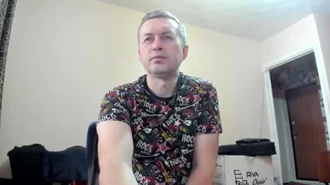 vano_822 online show from 10/17/25, 10:40