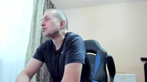 vano_822 online show from 04/22/26, 05:10