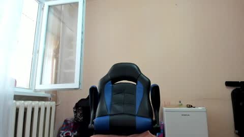 vano_822 online show from 05/28/26, 07:05