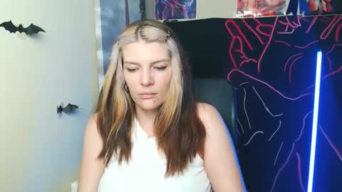 Vanessa online show from 06/03/26, 07:00
