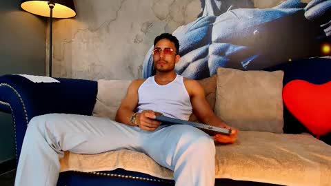 Vans Ross online show from 02/23/26, 07:11