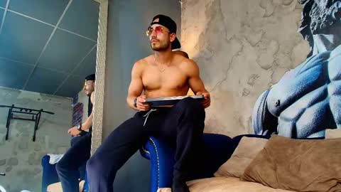 Vans Ross online show from 02/27/26, 07:47