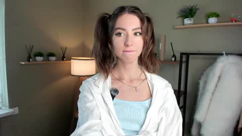 Charline online show from 05/02/26, 09:36