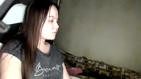 Var Kiss online show from 11/15/25, 11:18