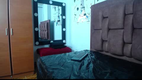 varascot online show from 03/15/26, 03:01