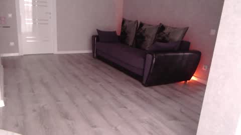 Varonica Caprii Online this week  Monday Tuesday Thursday Friday online show from 12/23/24, 09:05