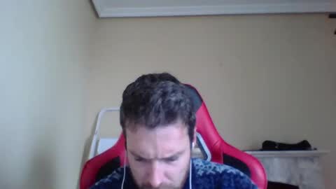 Snapshot of vascorro20 chatting on 12/23/24, 10:42 vascorro20 online show from 12/23/24, 10:42