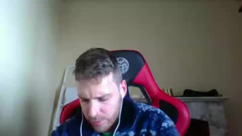 Snapshot of vascorro20 chatting on 12/26/24, 11:21 vascorro20 online show from 12/26/24, 11:21