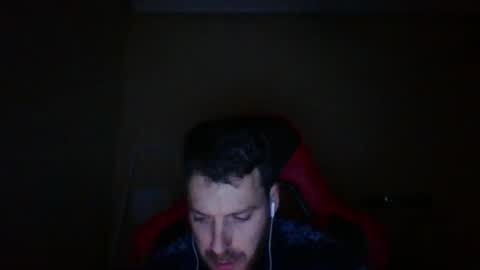 Snapshot of vascorro20 chatting on 12/30/24, 05:02 vascorro20 online show from 12/30/24, 05:02