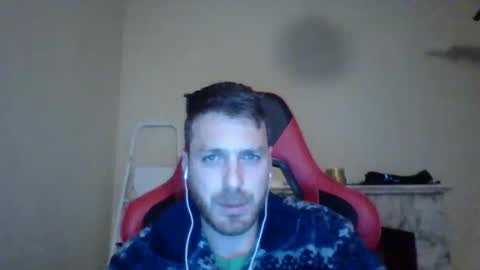 Snapshot of vascorro20 chatting on 01/02/25, 12:34 vascorro20 online show from 01/02/25, 12:34