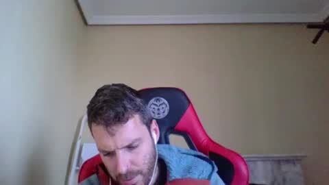 Snapshot of vascorro20 chatting on 02/26/25, 02:25 vascorro20 online show from 02/26/25, 02:25