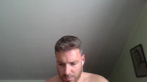 Snapshot of vascorro20 chatting on 09/16/25, 04:08 vascorro20 online show from 09/16/25, 04:08