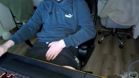 Snapshot of vaslo08 chatting on 05/22/26, 03:06 Vaslo online show from 05/22/26, 03:06