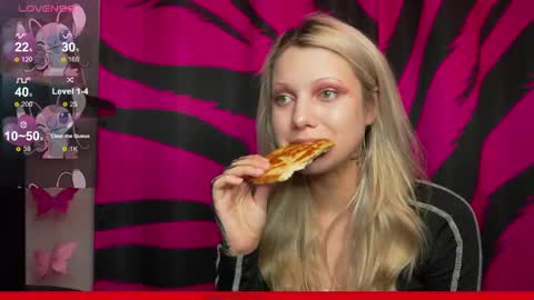 Snapshot of vasya_sylvia chatting on 05/09/26, 07:41 Vasya Sylvia online show from 05/09/26, 07:41