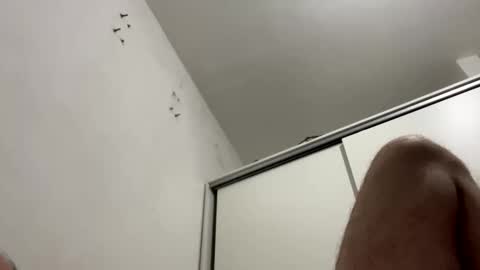 Snapshot of vdojeda chatting on 10/27/25, 04:49 jdoe online show from 10/27/25, 04:49