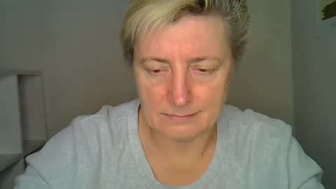 vea_motty online show from 12/17/25, 07:36