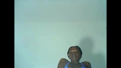 Vee online show from 05/09/26, 07:41