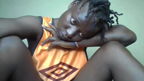 Vee tommy online show from 01/11/25, 07:49