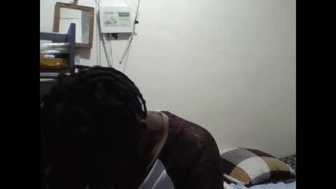 Vee tommy online show from 05/03/26, 02:06