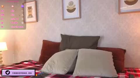 Vee Simons online show from 02/20/26, 07:36