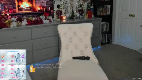 vegas_romance online show from 12/04/24, 04:32