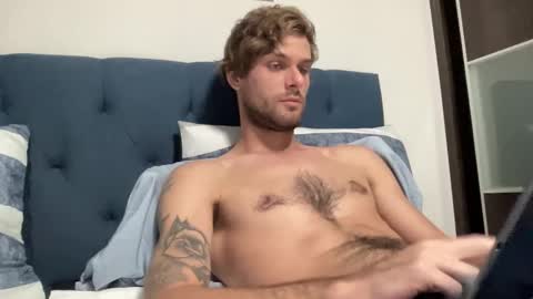 Snapshot of vegassangel chatting on 09/21/25, 01:07 Joeyyy online show from 09/21/25, 01:07