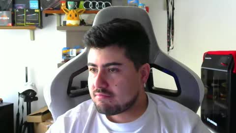 Charles online show from 12/02/25, 03:40