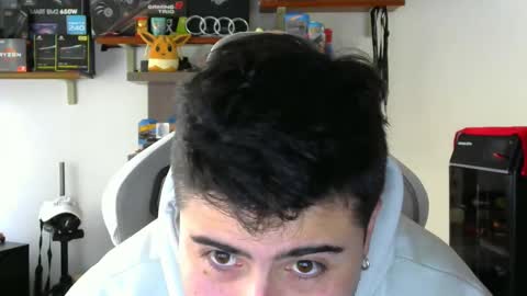 Charles online show from 12/04/25, 04:38