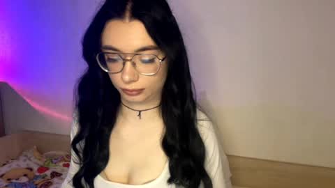 Emily online show from 06/03/26, 08:17