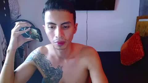 Snapshot of velk_hot1 chatting on 05/02/26, 01:49 velk_hot1 online show from 05/02/26, 01:49